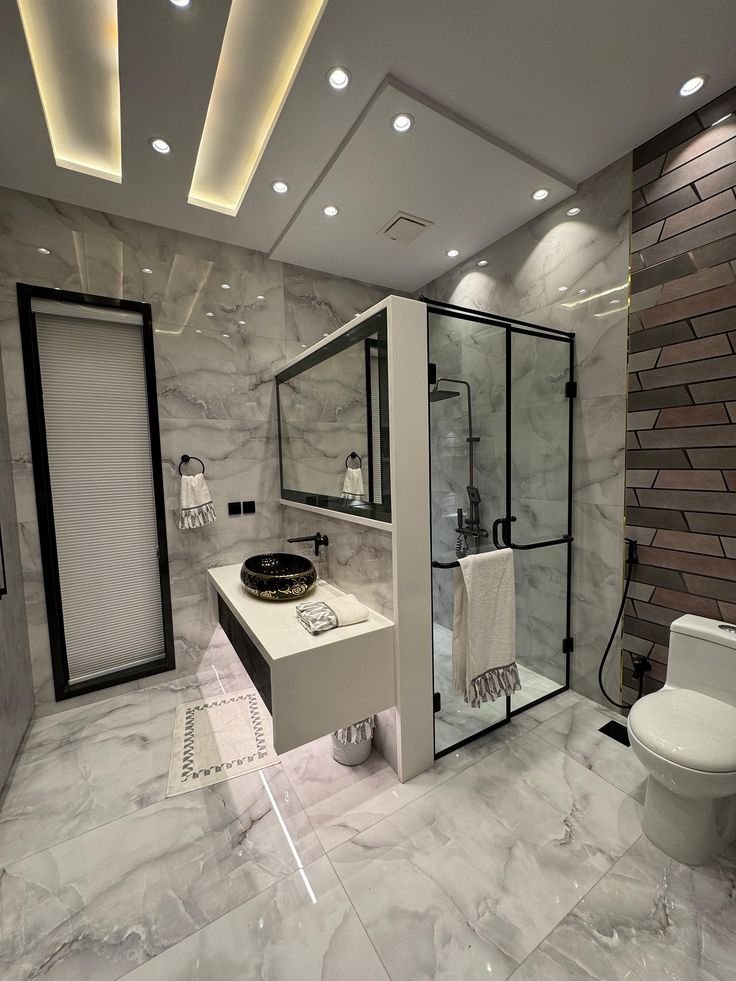 Bathroom — Accessible Family Room